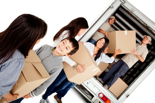 Room-by-room unpacking support in a Millhill property
