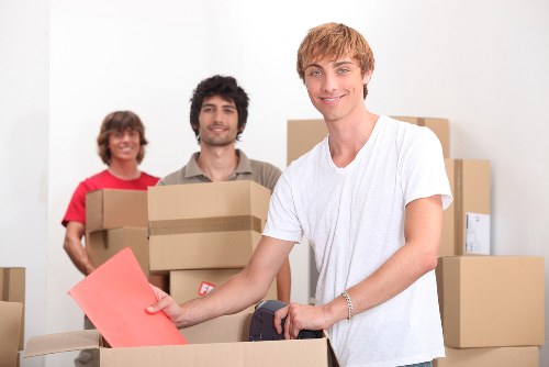 Van service for residential and commercial moving jobs in Millhill